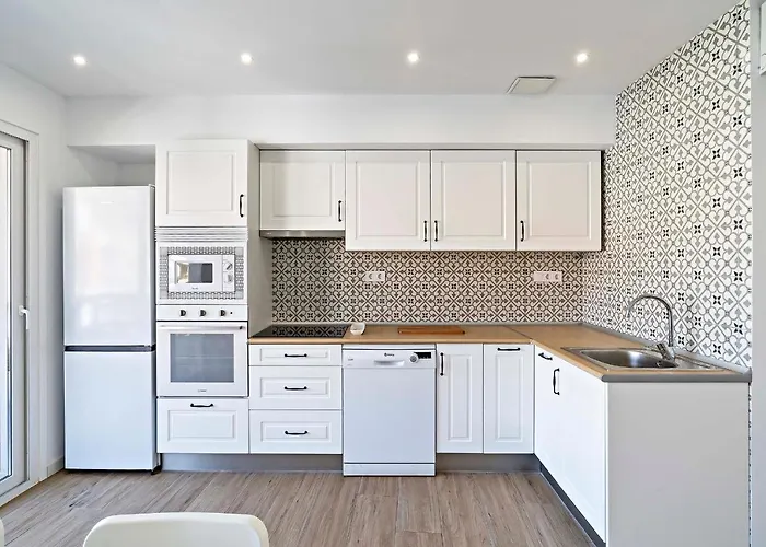 Dubamar Apartments